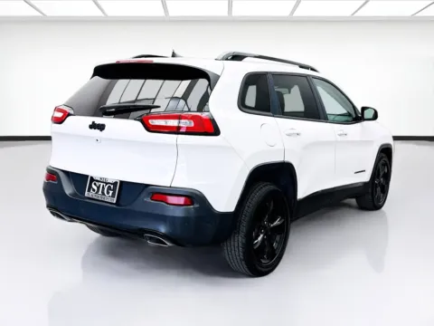 More photos of 2016 Jeep Cherokee Altitude at STG Bellflower, CA