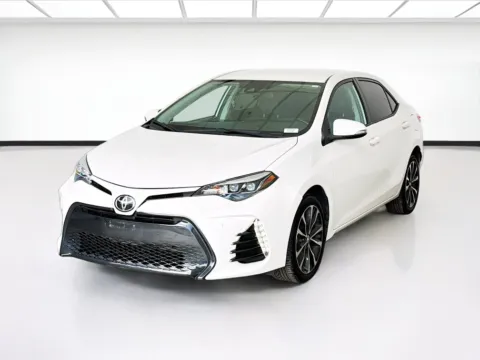 White 2017 Toyota Corolla SE for sale in Bellflower, CA
