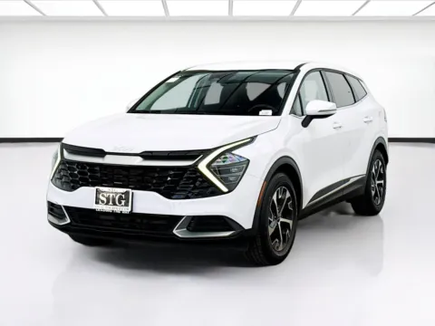 White 2024 Kia Sportage EX for sale in Bellflower, CA