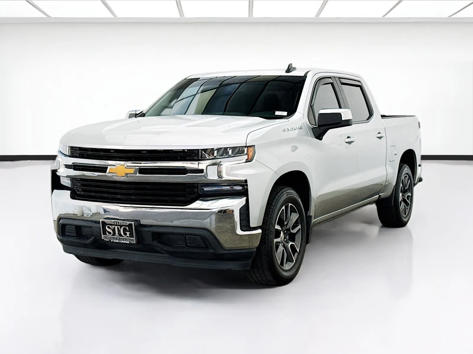 2021 Chevrolet Silverado 1500 LT Crew Cab Short Box's photo