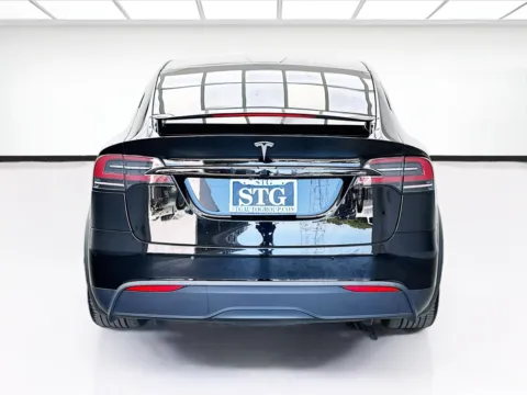 More photos of 2022 Tesla Model X at STG Bellflower, CA