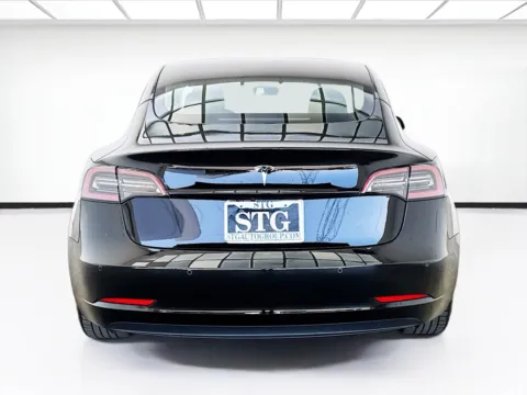 More photos of 2021 Tesla Model 3 Standard Range Plus at STG Bellflower, CA