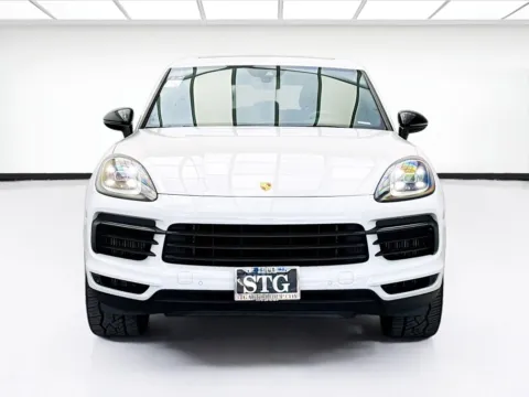 Photos of 2019 Porsche Cayenne Base w/Premium Package for sale in Bellflower, CA at STG Bellflower