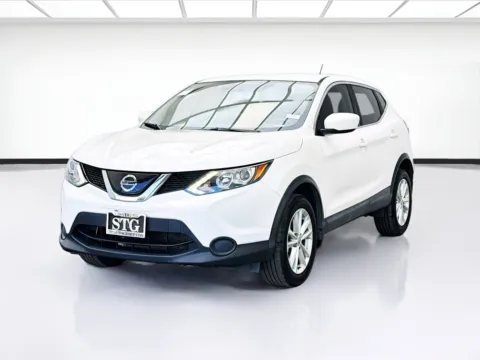 White 2018 Nissan Rogue Sport S for sale in Bellflower, CA