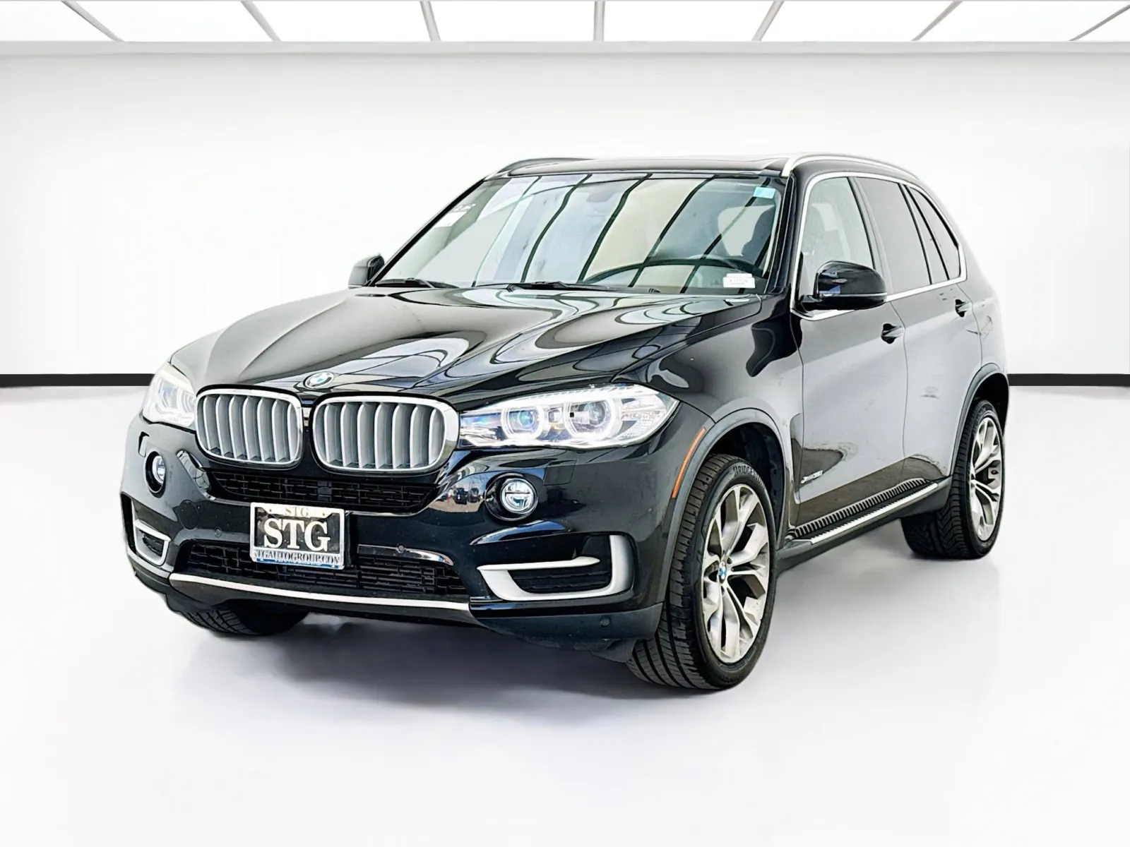 Black 2016 BMW X5 xDrive35i for sale in Bellflower, CA