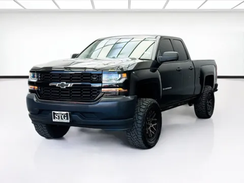 Black 2018 Chevrolet Silverado 1500 WT for sale in Bellflower, CA