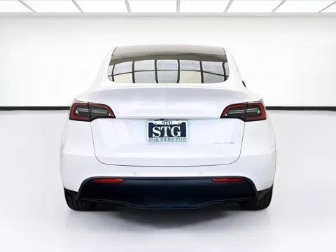 More photos of 2021 Tesla Model Y Long Range at STG Bellflower, CA
