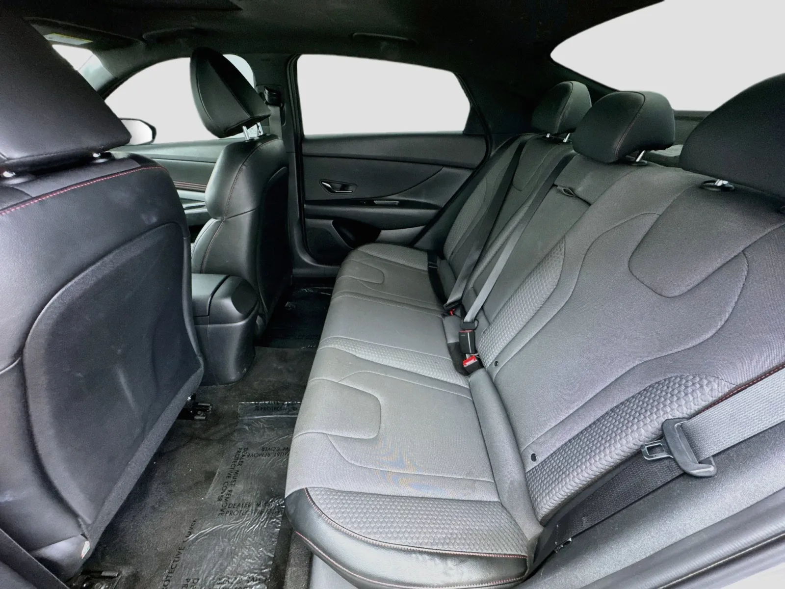 Hyundai Elantra photo 16