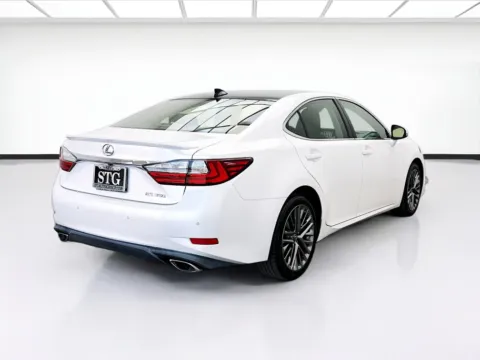 More photos of 2016 Lexus ES 350 at STG Bellflower, CA