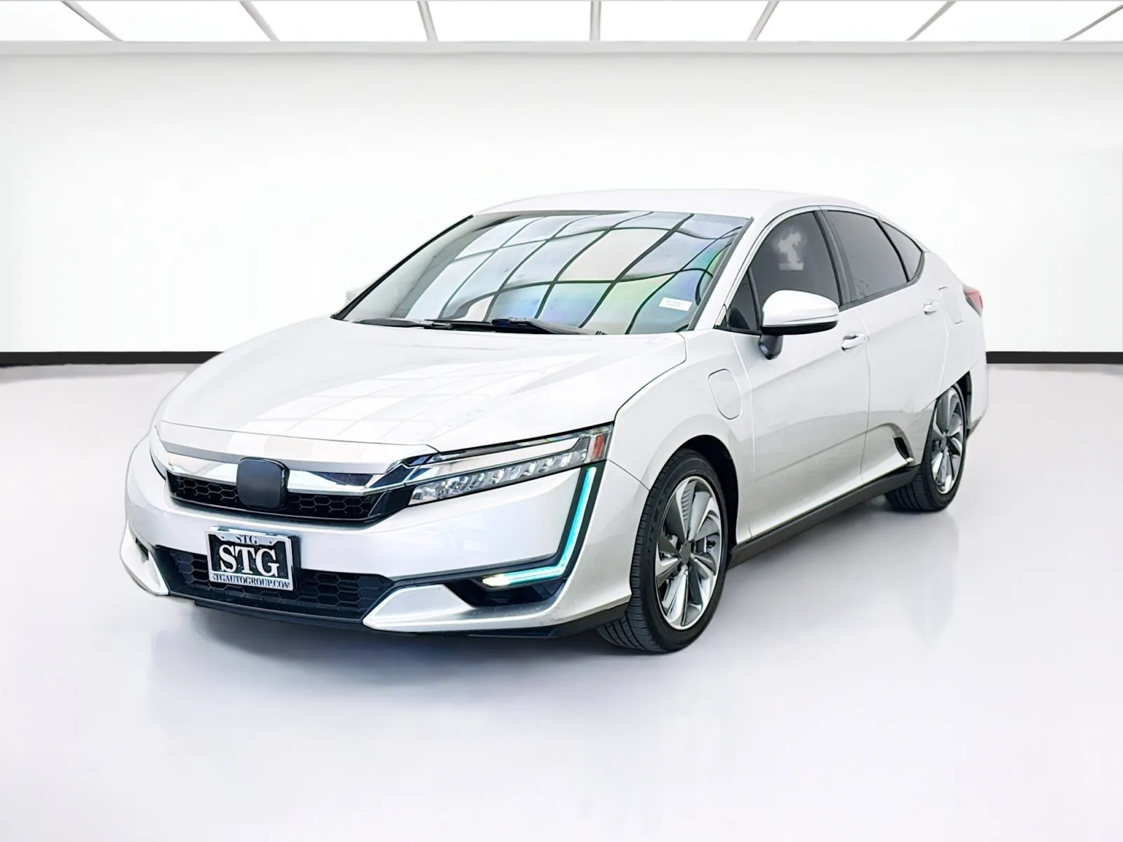 2018 Honda Clarity Plug-In Hybrid's photo