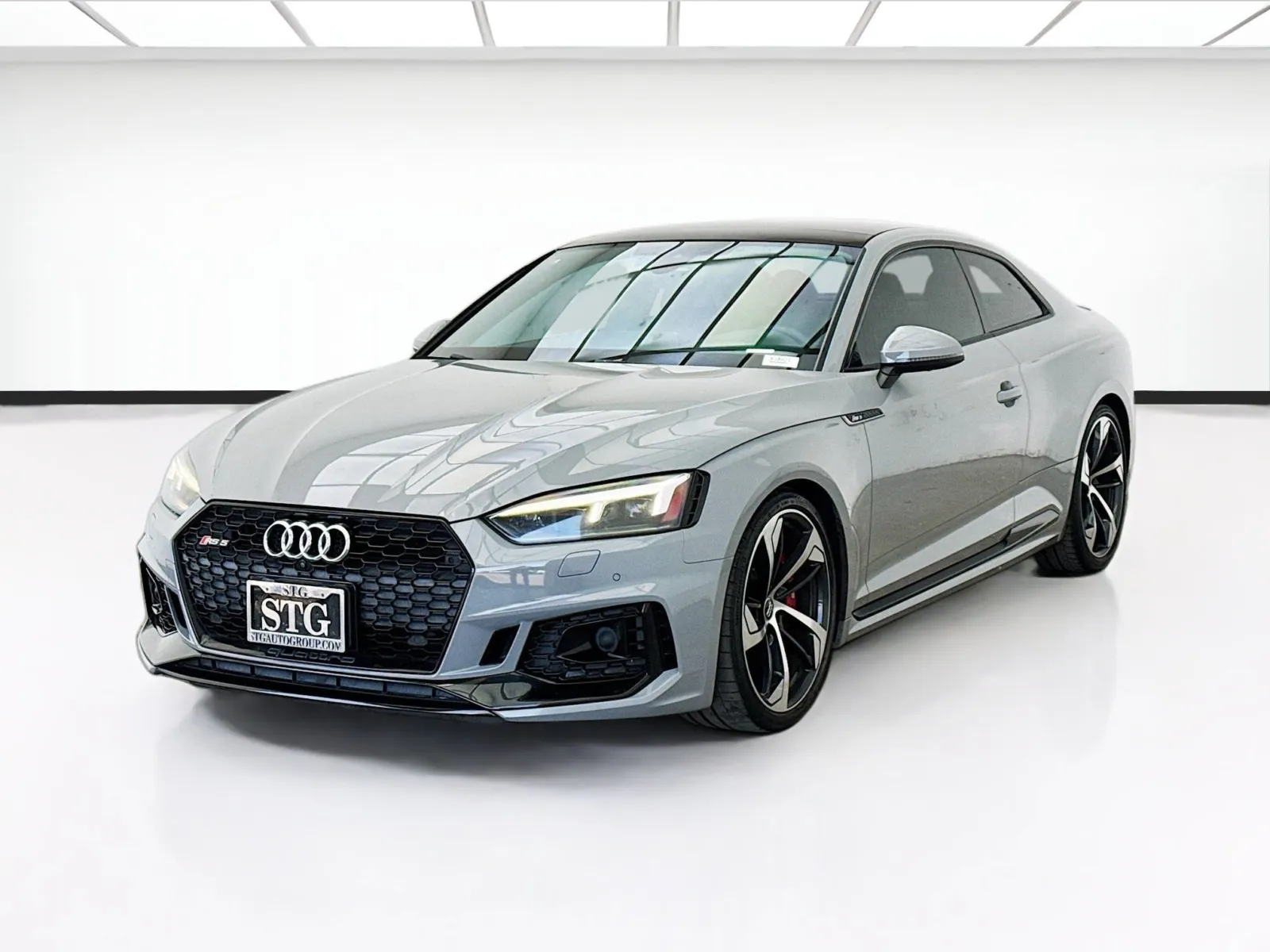 Gray 2018 Audi RS 5 Coupe 2.9T quattro for sale in Bellflower, CA