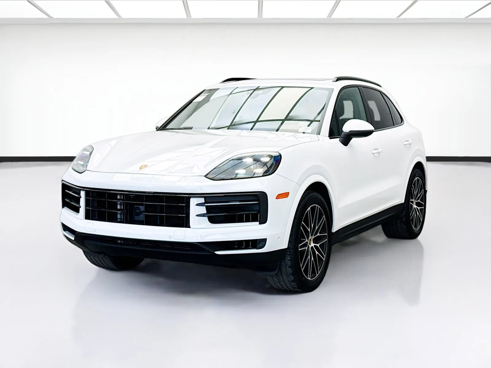 White 2024 Porsche Cayenne for sale in Bellflower, CA