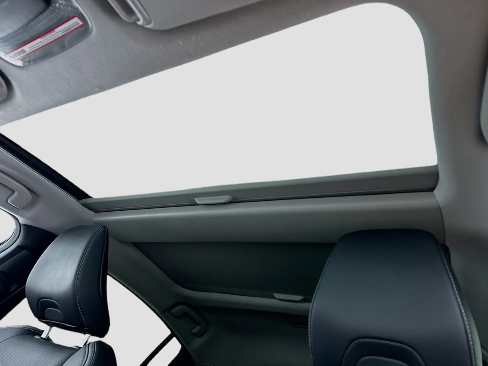 Toyota Prius photo 14