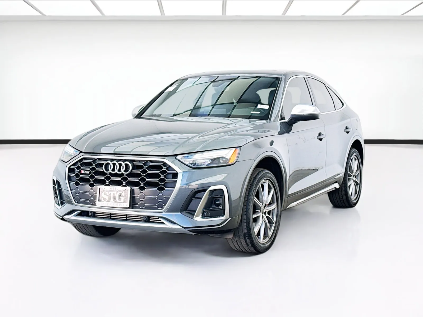 Gray 2022 Audi SQ5 Sportback Premium quattro w/Convenience Package for sale in Bellflower, CA