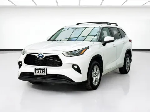 Unknown 2023 Toyota Highlander LE for sale in Bellflower, CA