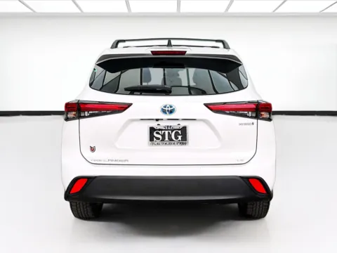 More photos of 2023 Toyota Highlander LE at STG Bellflower, CA