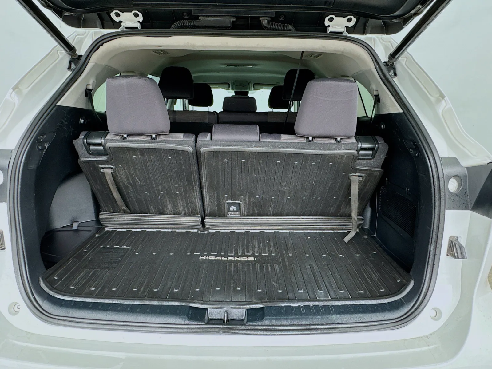 Toyota Highlander photo 17