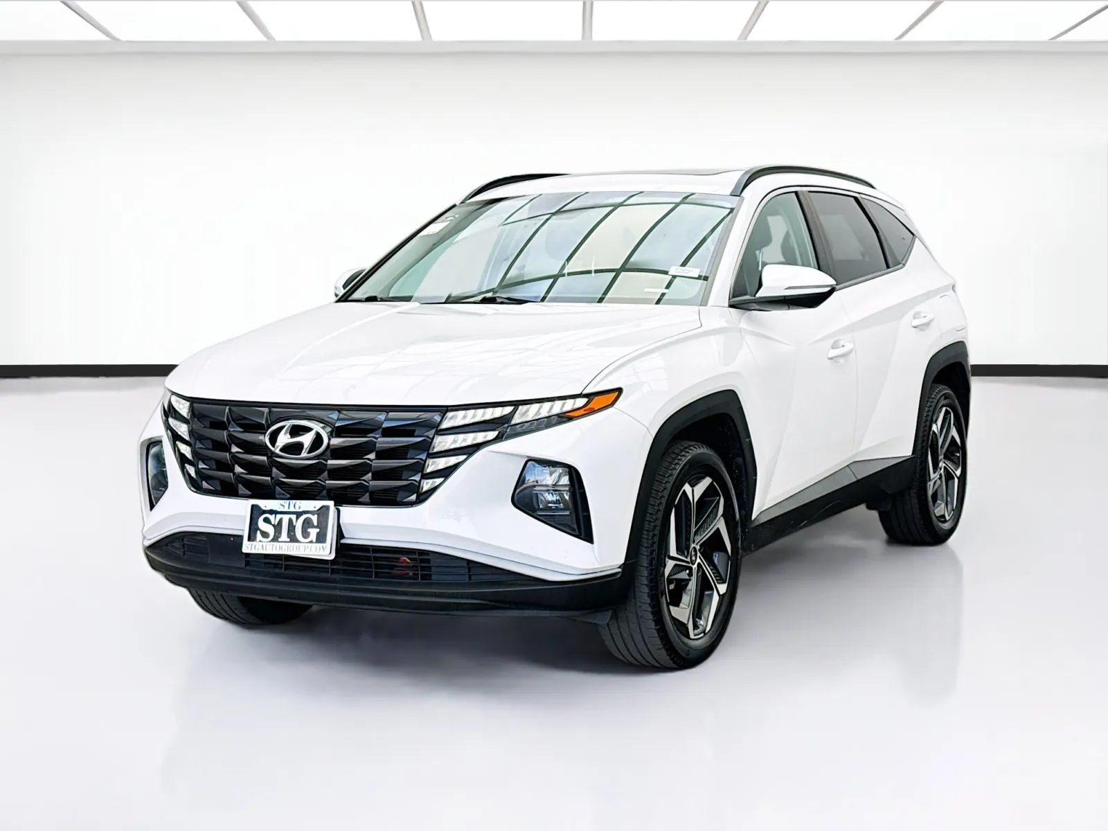 White 2023 Hyundai Tucson SEL for sale in Bellflower, CA