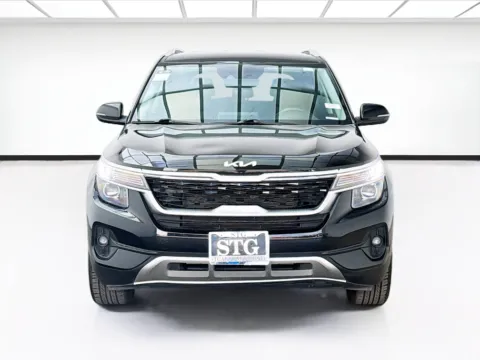 Photos of 2023 Kia Seltos S for sale in Bellflower, CA at STG Bellflower