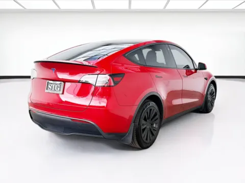 More photos of 2023 Tesla Model Y Long Range at STG Bellflower, CA