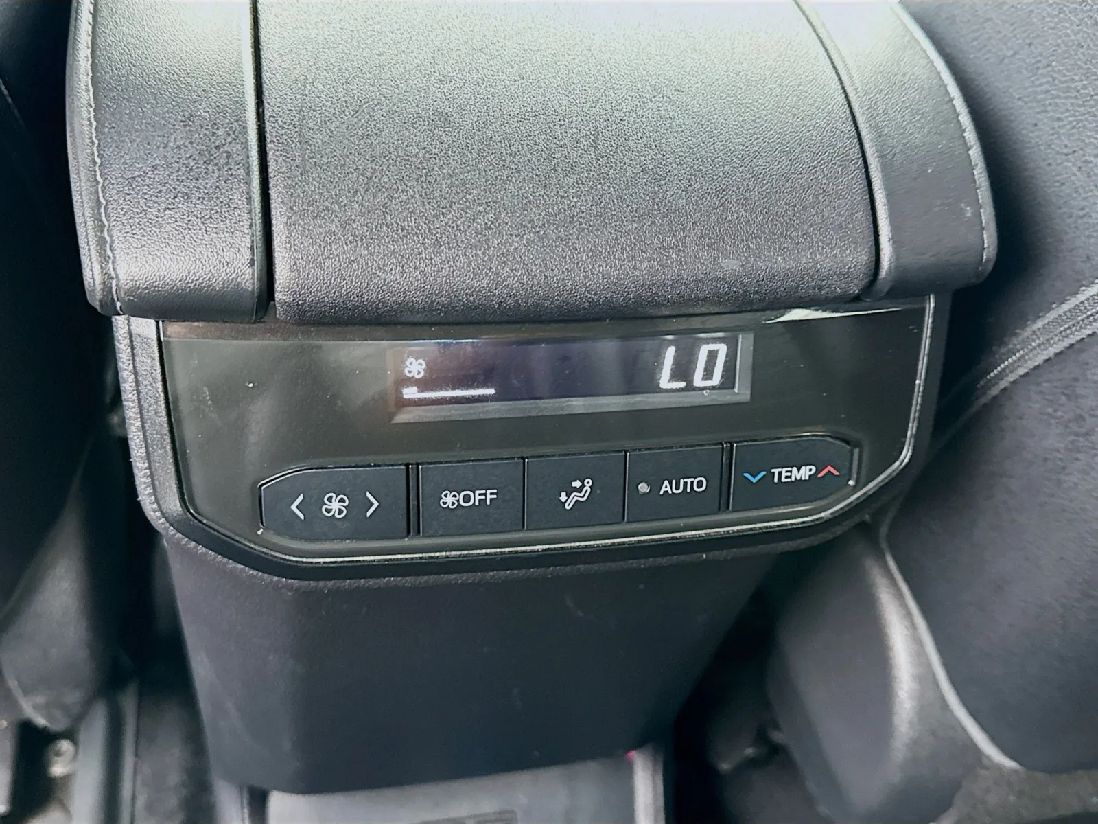 Toyota Highlander photo 17