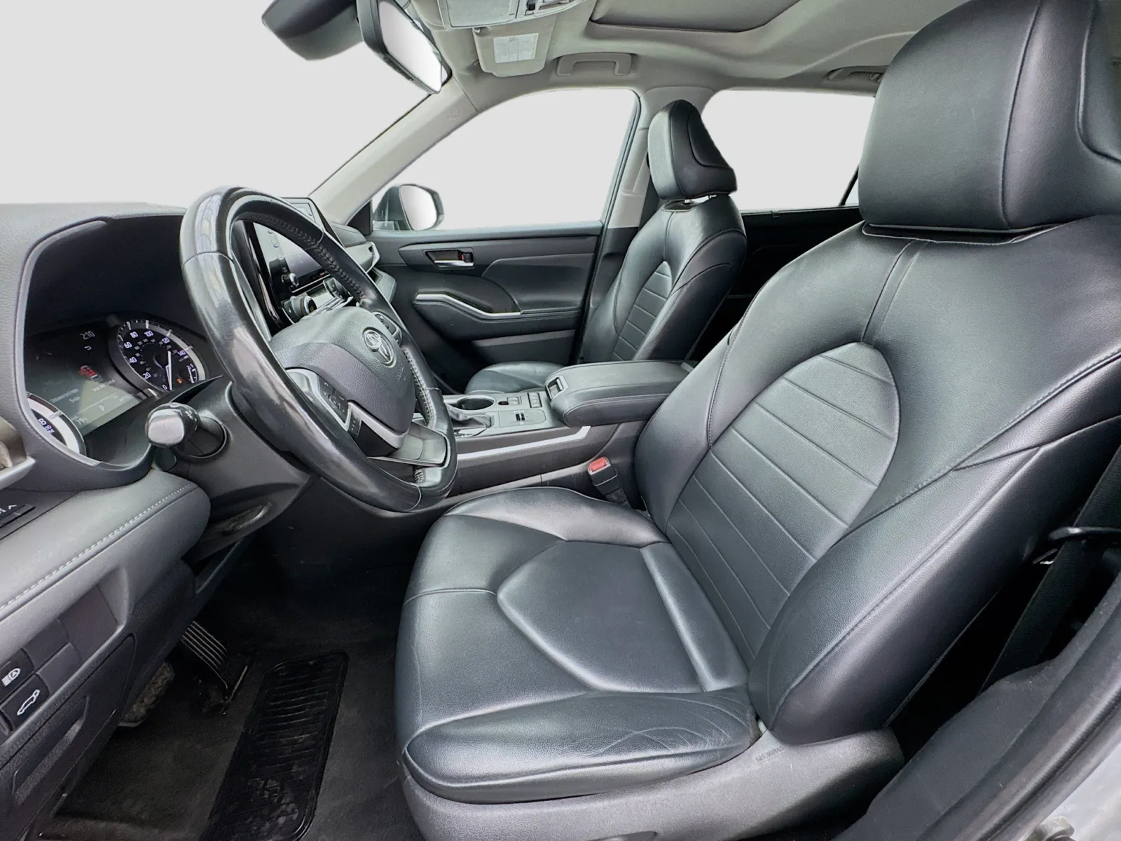 Toyota Highlander photo 13