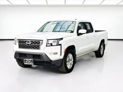 White 2023 Nissan Frontier SV for sale in Bellflower, CA
