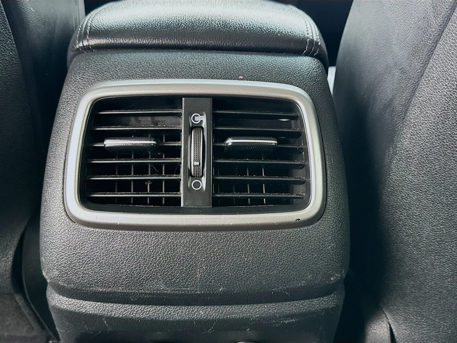 Kia Sorento photo 17