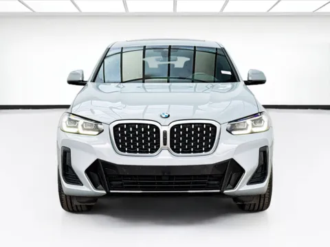 Photos of 2022 BMW X4 xDrive30i for sale in Bellflower, CA at STG Bellflower