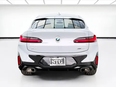 More photos of 2022 BMW X4 xDrive30i w/M Sport Package 2 (ZM4) at STG Bellflower, CA