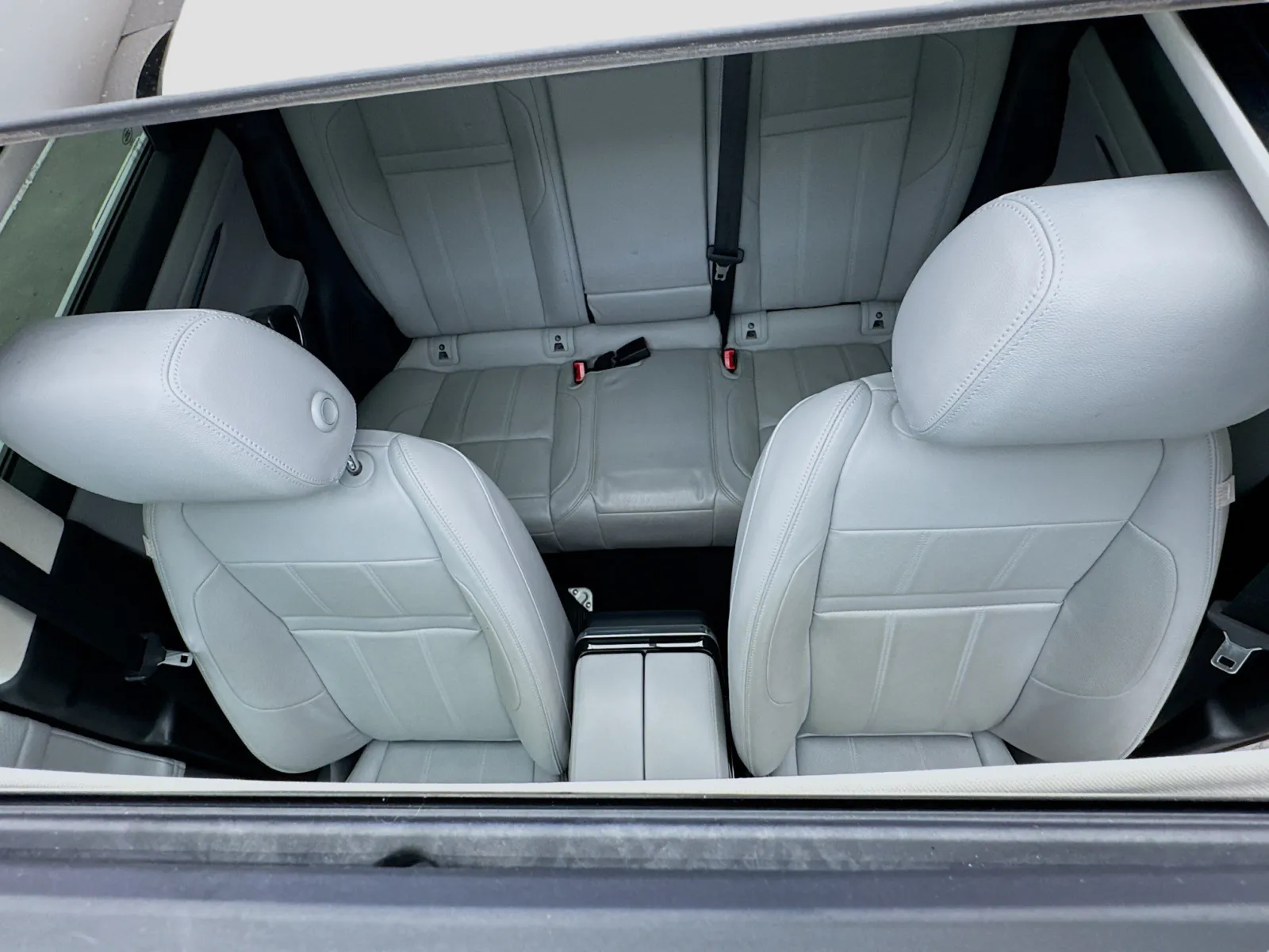 Land Rover Range Rover Evoque photo 14