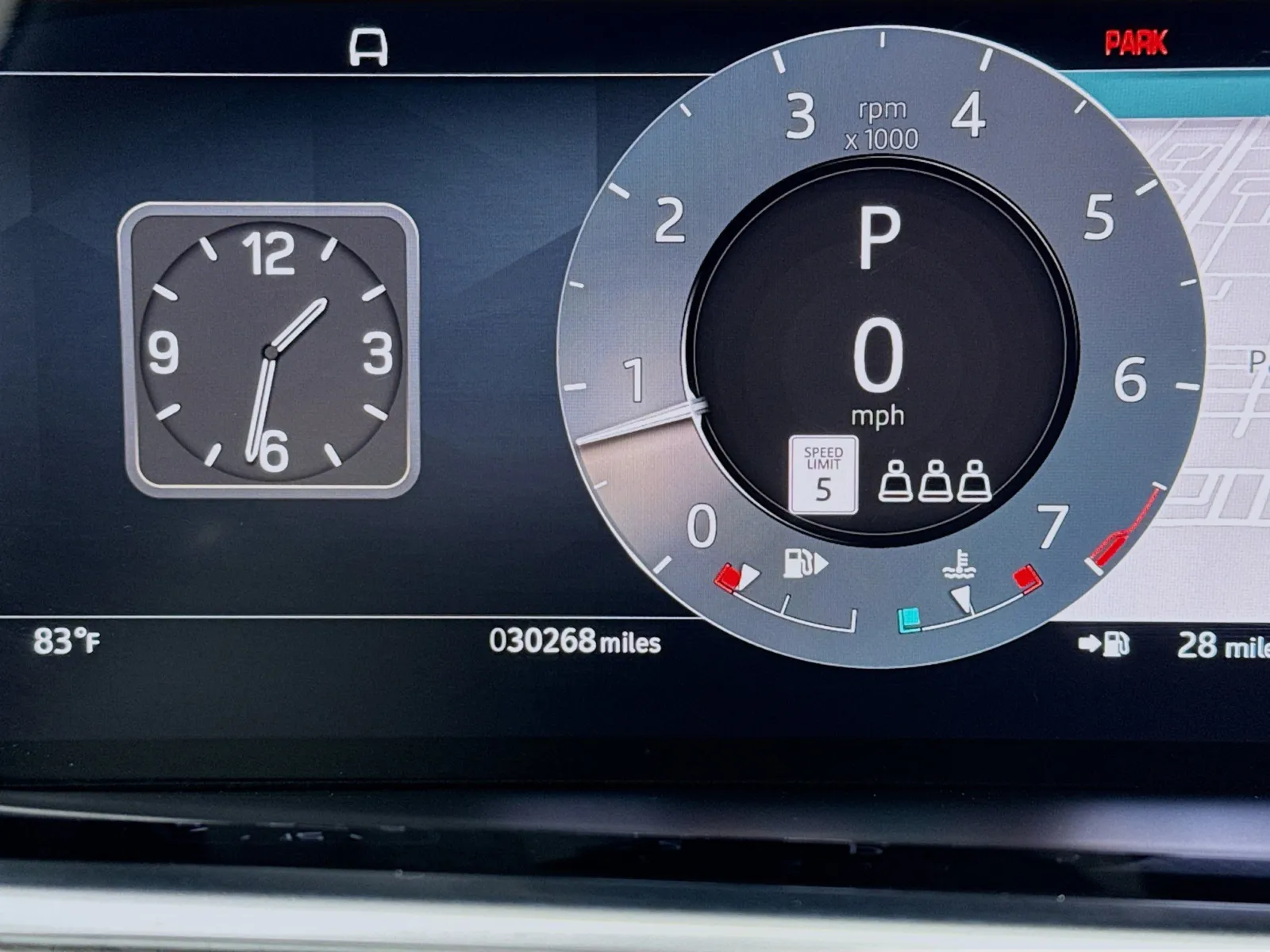 Land Rover Range Rover Evoque photo 8