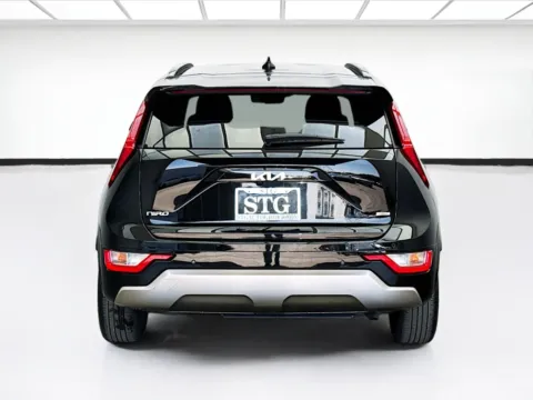 More photos of 2023 Kia Niro SX at STG Bellflower, CA