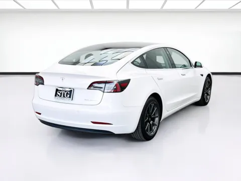More photos of 2019 Tesla Model 3 at STG Bellflower, CA