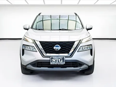 Photos of 2022 Nissan Rogue SV for sale in Bellflower, CA at STG Bellflower