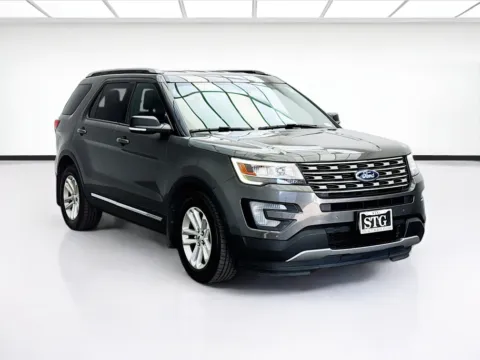 Another view of 2017 Ford Explorer XLT for sale in Bellflower, CA at STG Bellflower