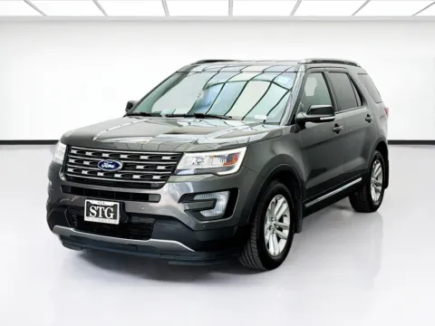 Gray 2017 Ford Explorer XLT for sale in Bellflower, CA