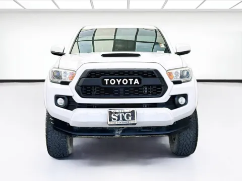 Photos of 2020 Toyota Tacoma TRD Sport V6 for sale in Bellflower, CA at STG Bellflower