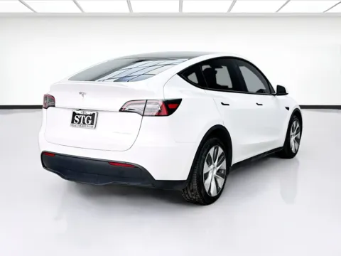 More photos of 2023 Tesla Model Y Long Range at STG Bellflower, CA