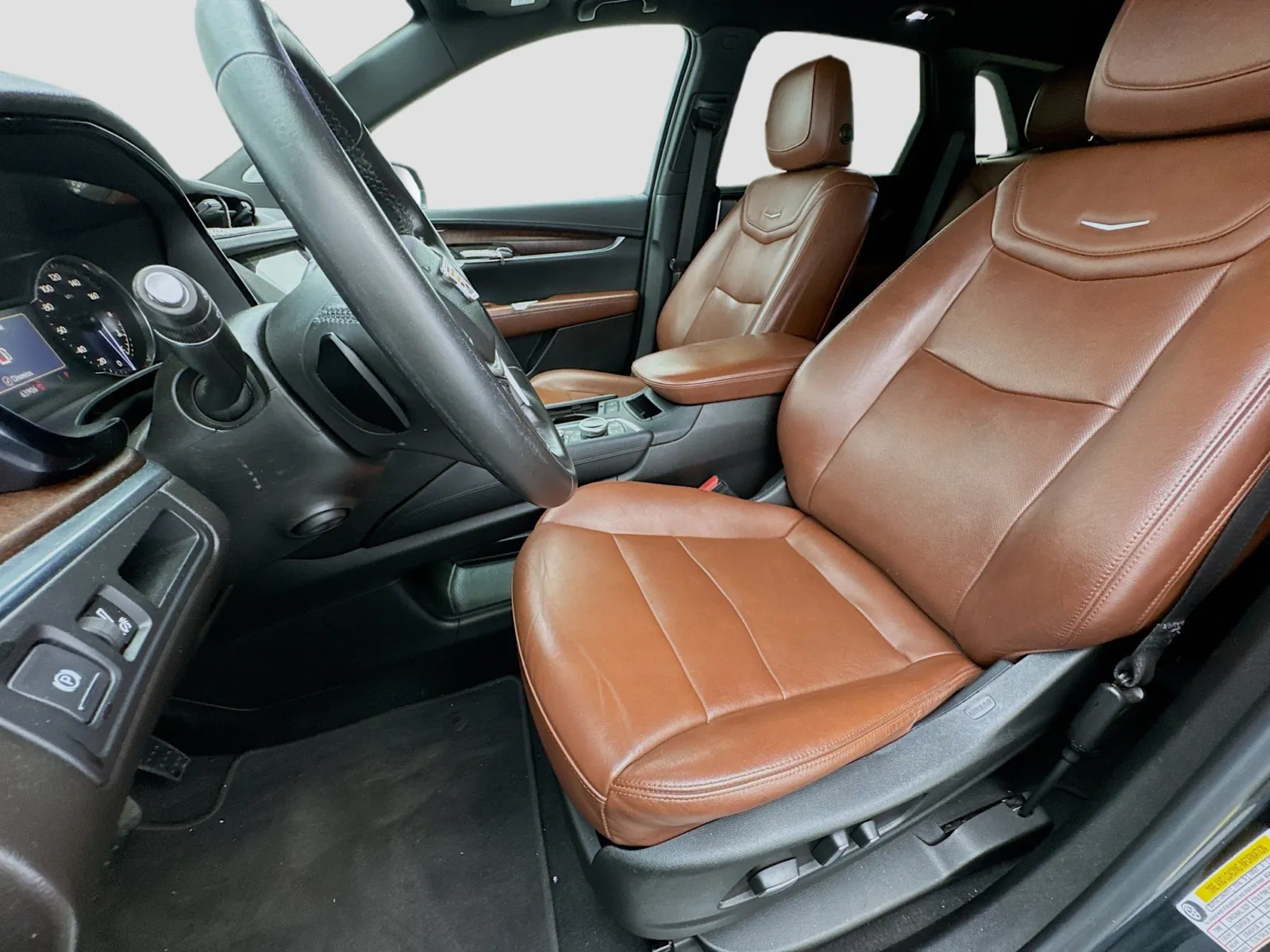 Cadillac XT5 photo 13