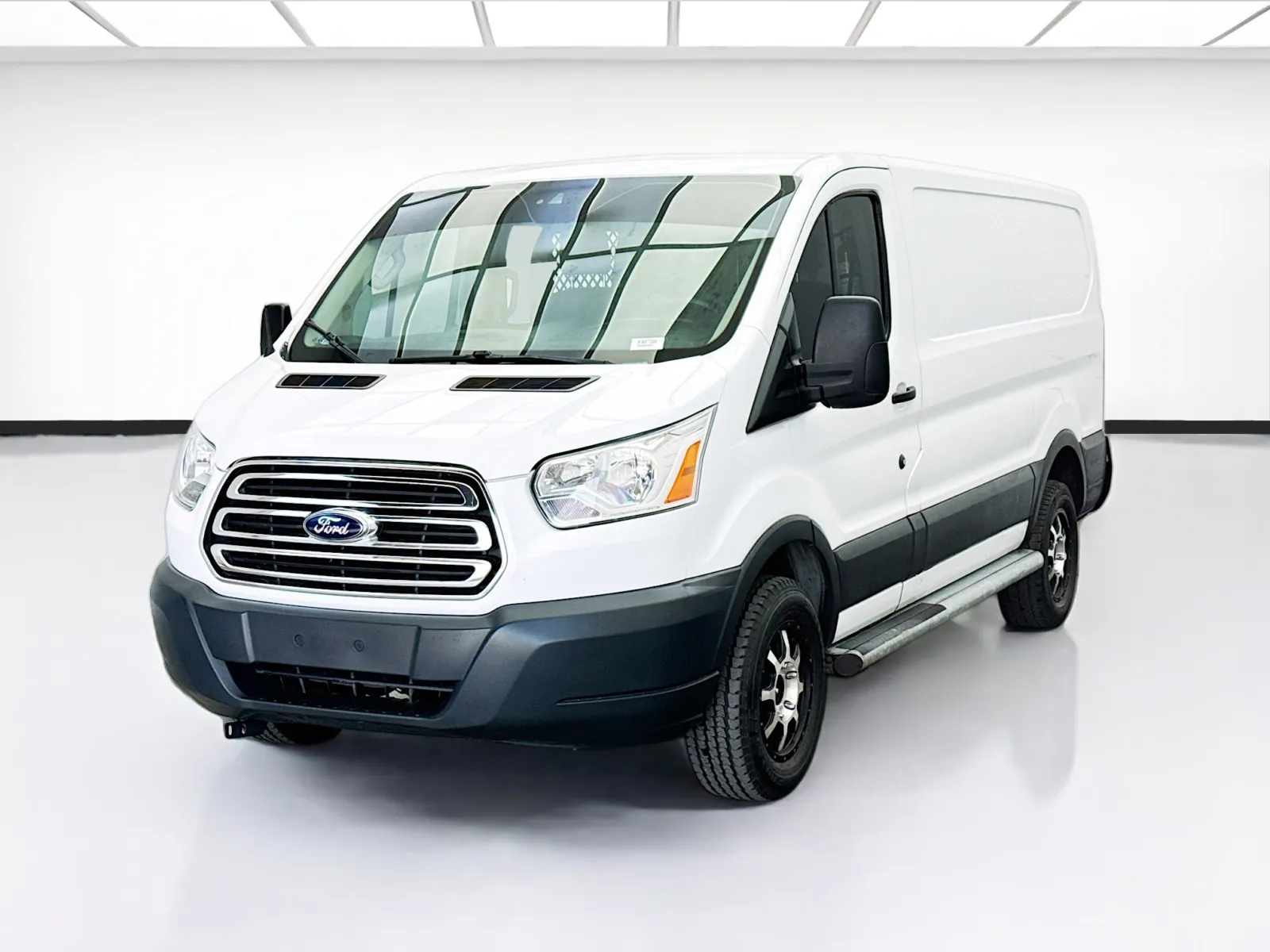 White 2018 Ford Transit Van for sale in Bellflower, CA