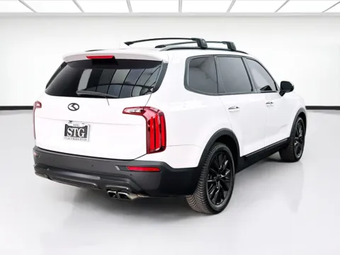 More photos of 2020 Kia Telluride SX at STG Bellflower, CA