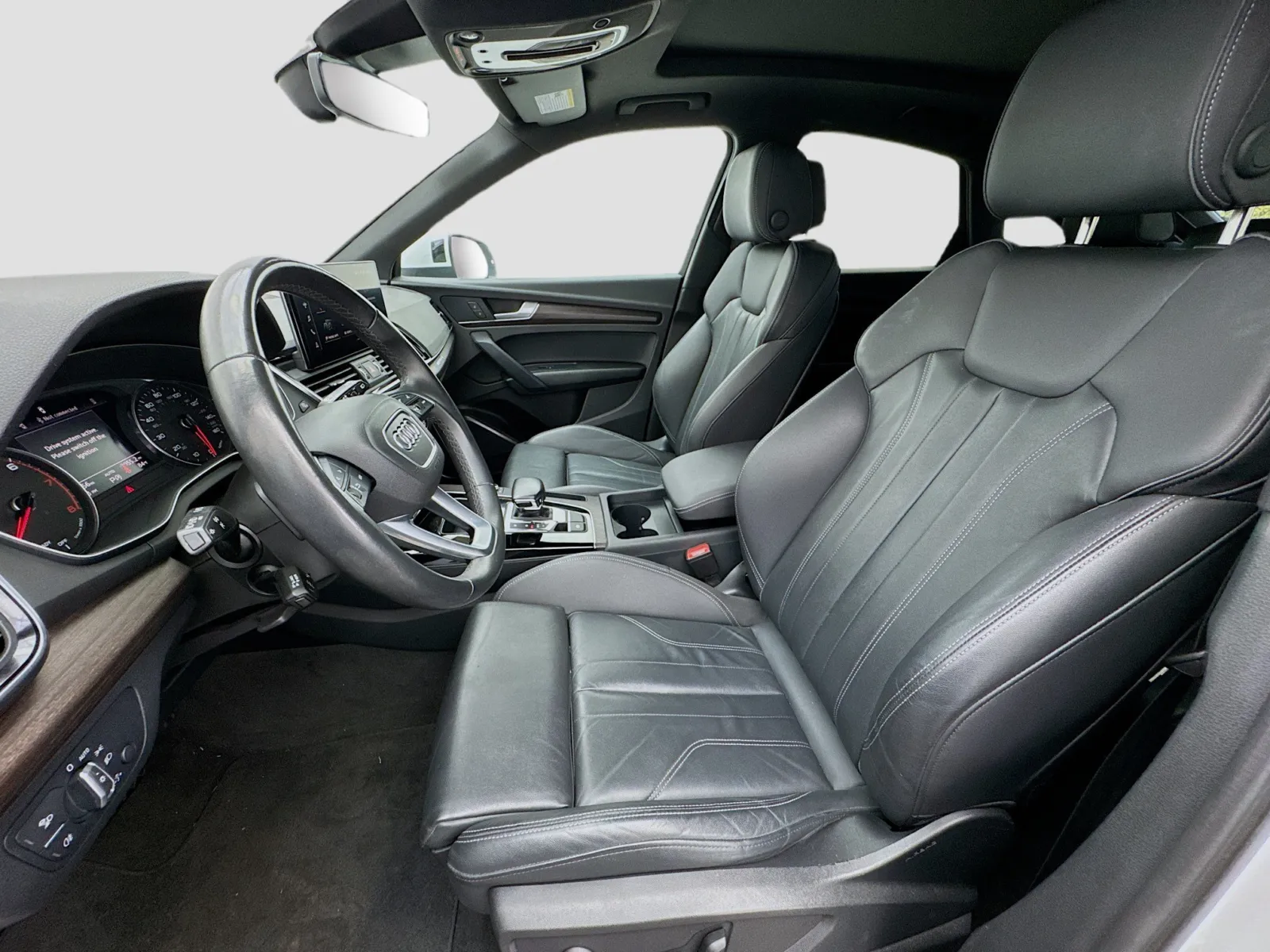 Audi Q5 photo 13