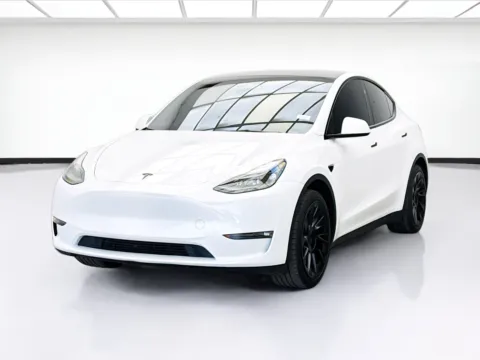 White 2024 Tesla Model Y Long Range for sale in Bellflower, CA