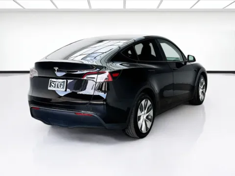 More photos of 2023 Tesla Model Y Long Range at STG Bellflower, CA