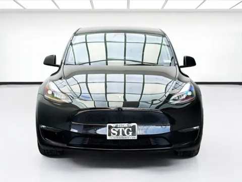 Photos of 2023 Tesla Model Y Long Range for sale in Bellflower, CA at STG Bellflower