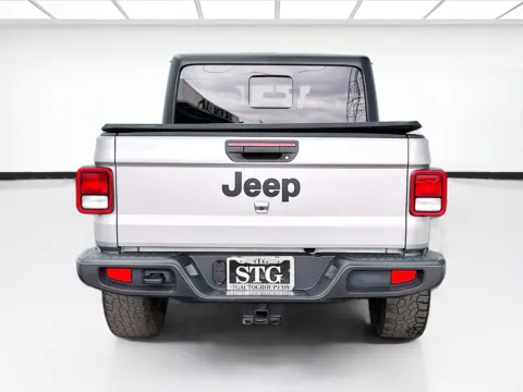 More photos of 2021 Jeep Gladiator Sport at STG Bellflower, CA