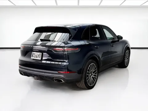 More photos of 2019 Porsche Cayenne Base w/Premium Plus Package at STG Bellflower, CA