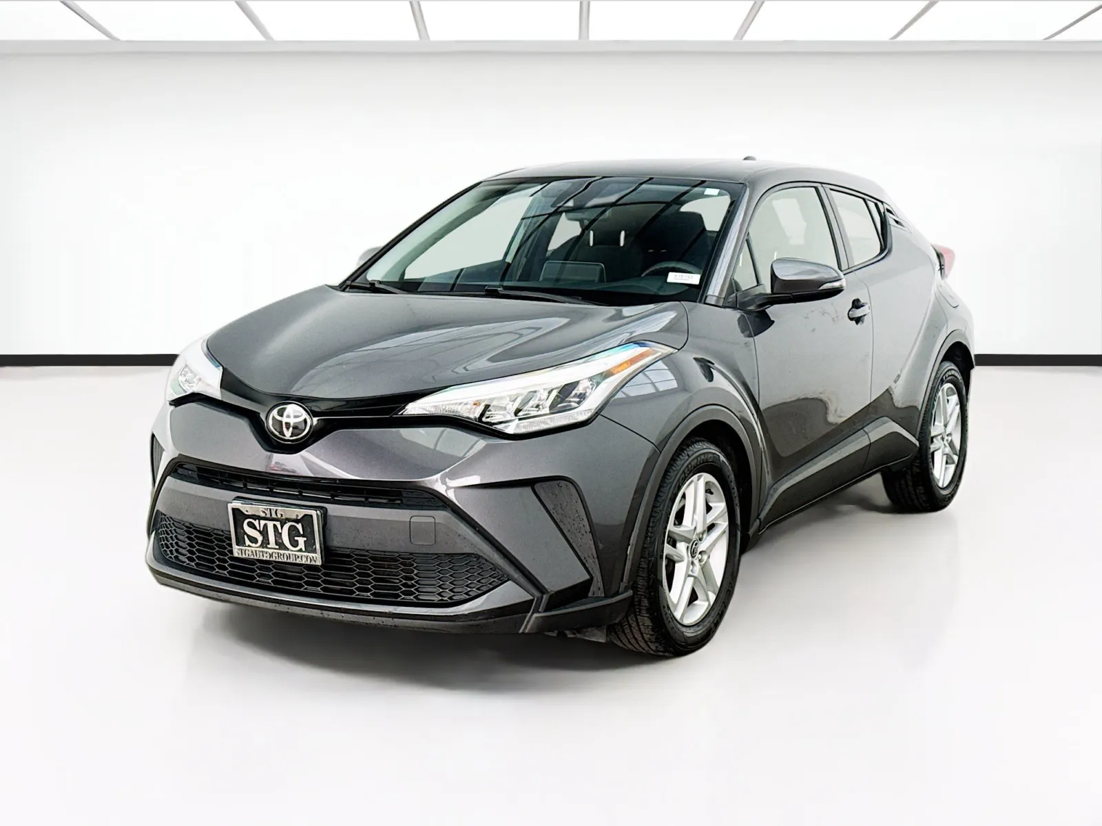 Gray 2021 Toyota C-HR LE for sale in Bellflower, CA