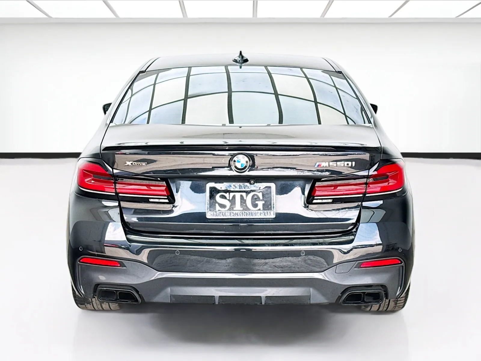 Used 2021 BMW 5 Series M550i xDrive for sale in Bellflower, CA at